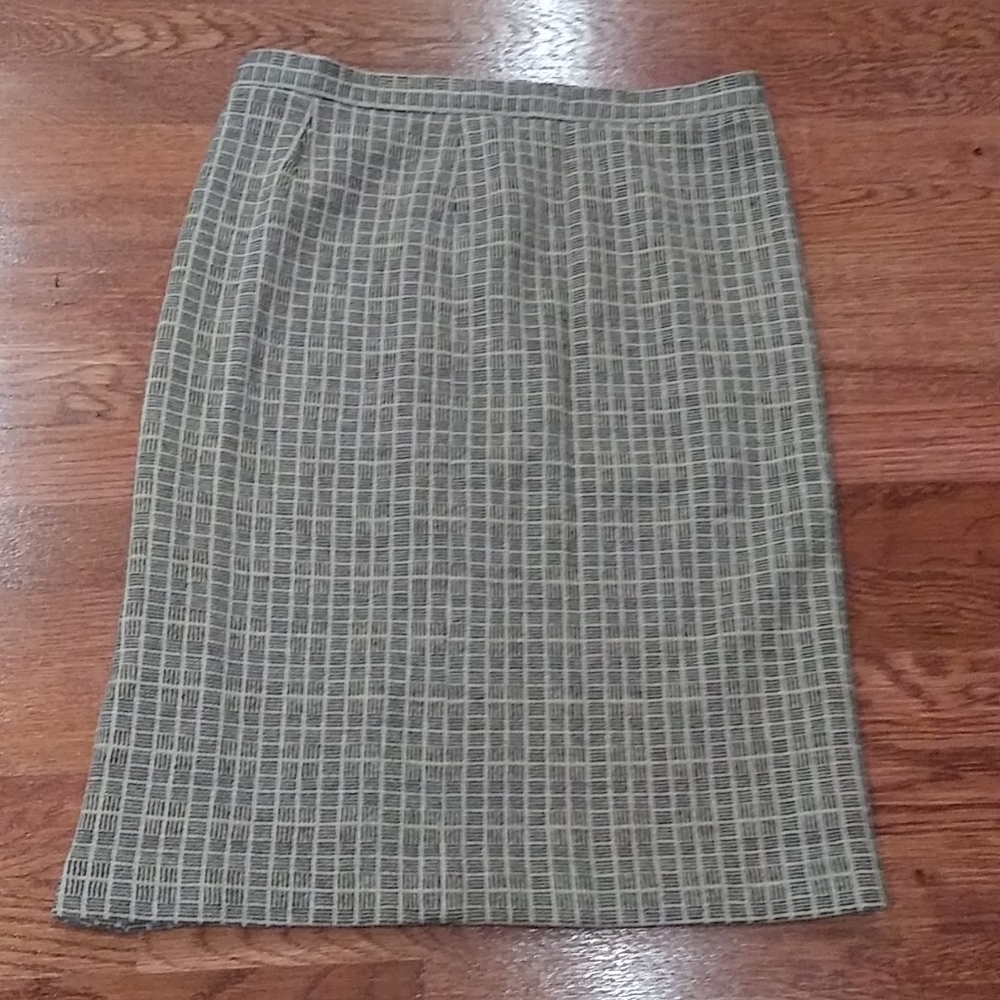 Missioni cream & brown pattern skirt